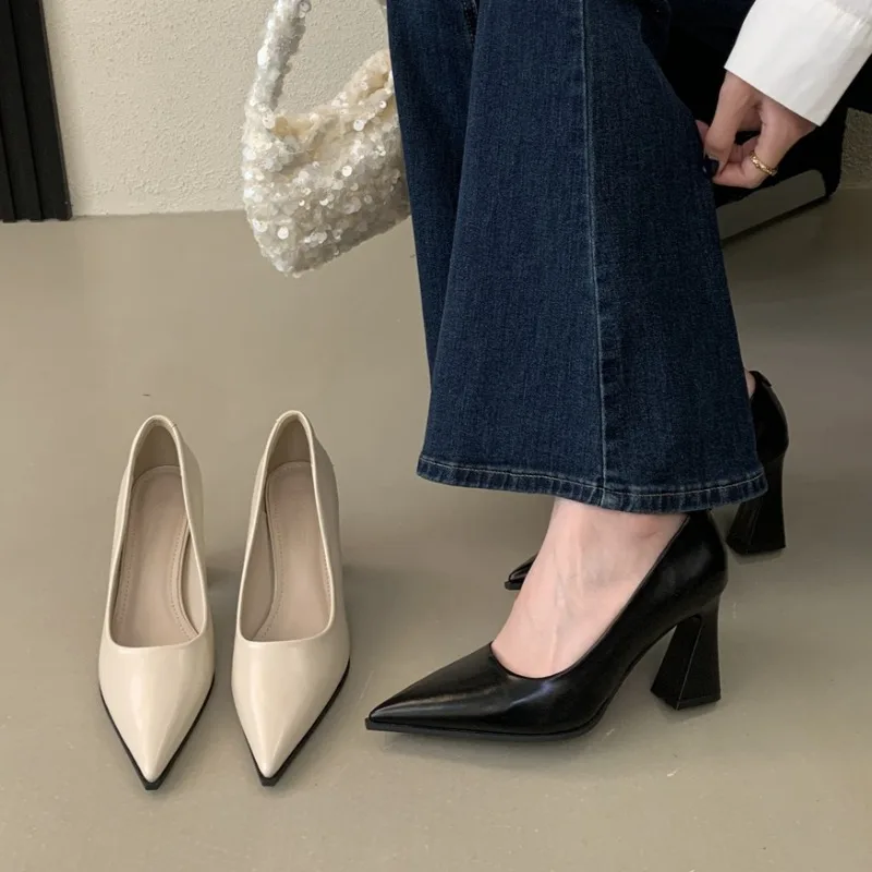 

Aneikeh Spring Concise Fashion High Heels Black Classic Slip-On Chunky Heel Women's Banquet Prom Dress Party Single Shoes