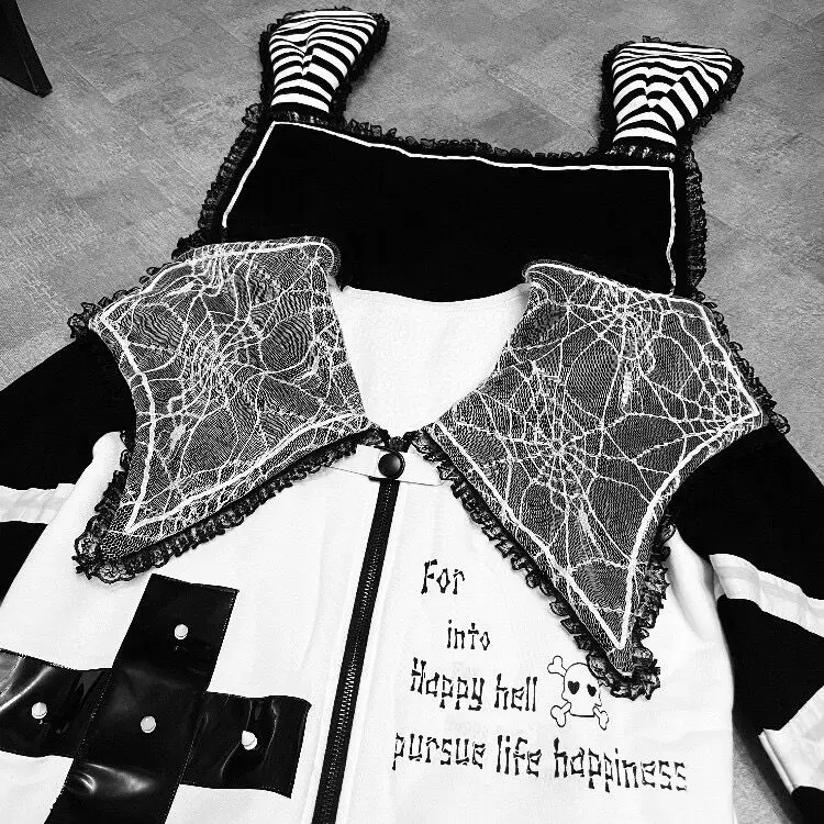 KOSAHIKI Gothic Jackets Women Striped Lace Patchwork Y2k Aesthetic Grunge Coats Harajuku Loose Punk Streetwear Jacket