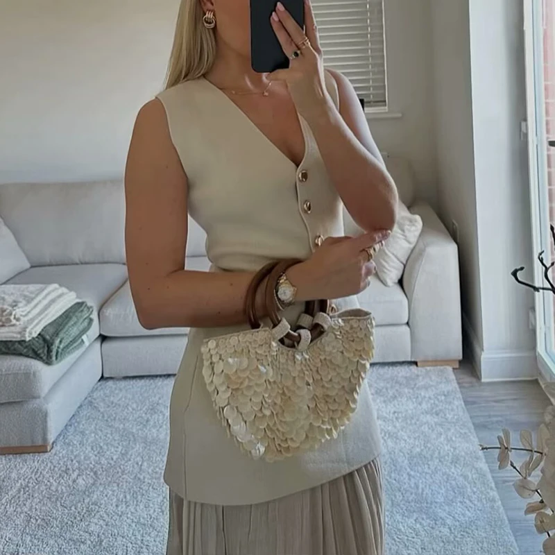 

Spring 2025 Women's Faion Simple Versatile V-Ne Svel Knitted Vest Street Sle Color Polyester Fiber 00%