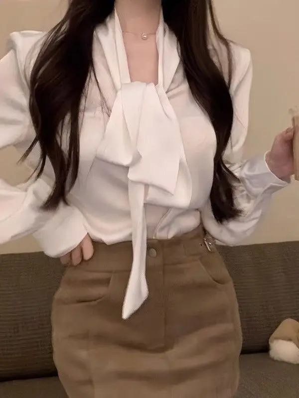 Ele Chiffon Long Sve da donna irt Primavera Autunno Design con nodo bianco Top delicato e vestibilità ampia