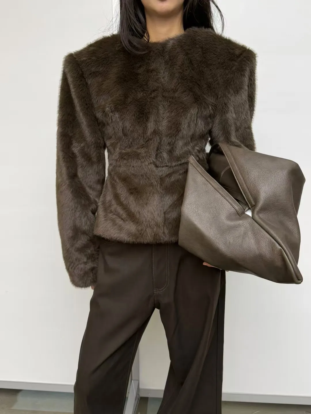 IG Padded Shoulder Cinched Waist Faux Fur Jacket, Crew Neck Hidden Placket Cropped Coat, Winter Warm Vintage Elegant Outerwear