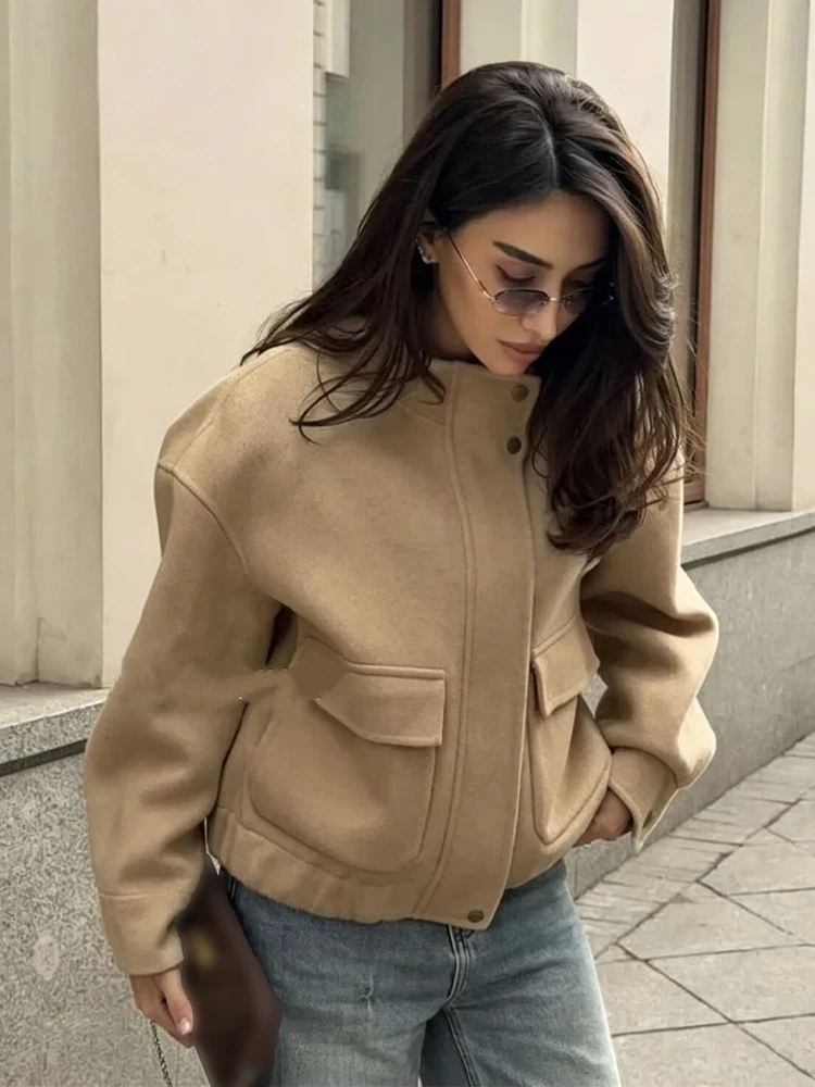 Thumbnail 3 - #8 Top 10 Womens Wool Coats Worth Buying In 2026