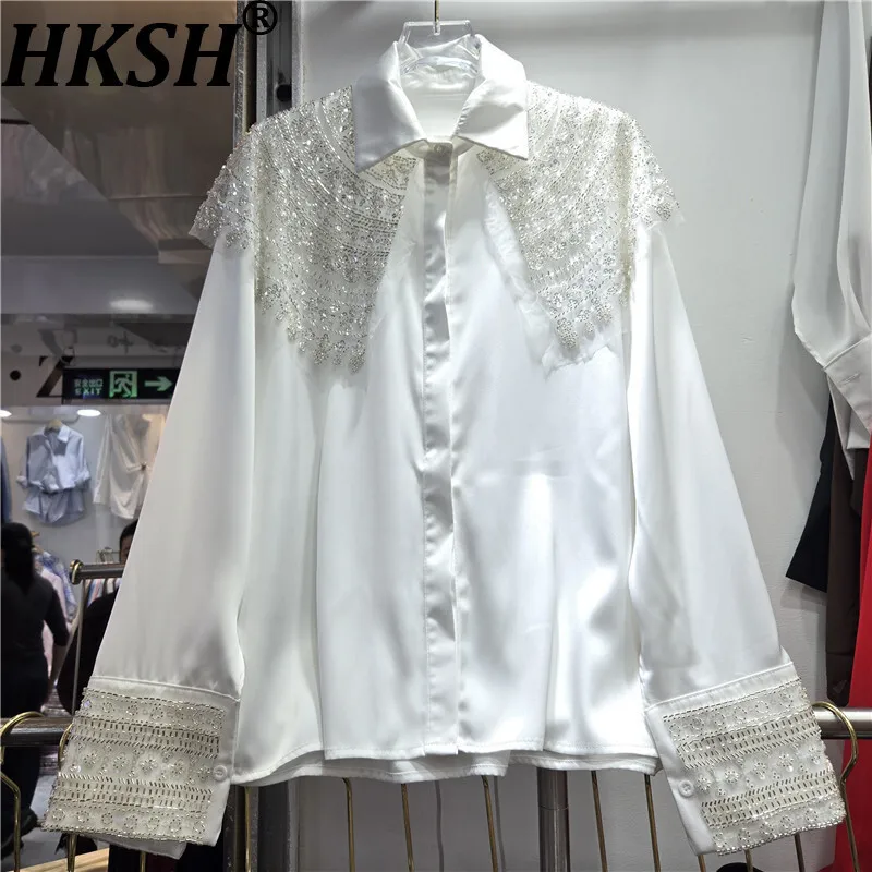 

HKSH Spring Autumn New Women Shirt Sequined Shawl Cape Design Turn-down Collar Single Breasted Elegant Blouse Luxury Top HK16499
