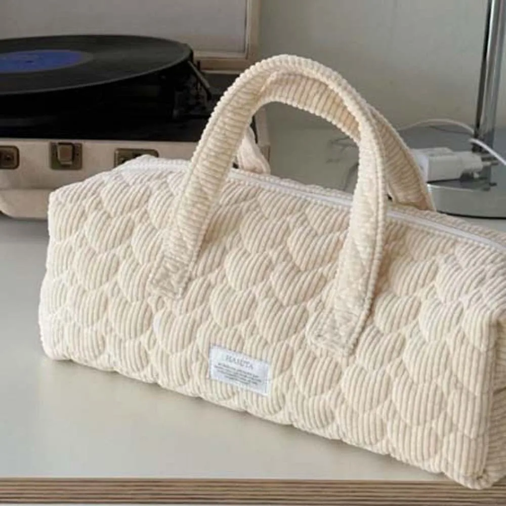 Padded Heart Quilted Handbag Spacious Lightweight Corduroy Barrel Pouch Cylindrical Zippered Pastel Makeup Organizer Stylist