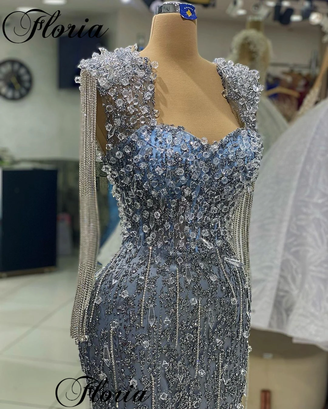 Vintage Mermaid Cocktail Dresses With Side Slit Sleeveless Crystals Celebrity Dresses Vestidos De Cóctel Engagement Dresses