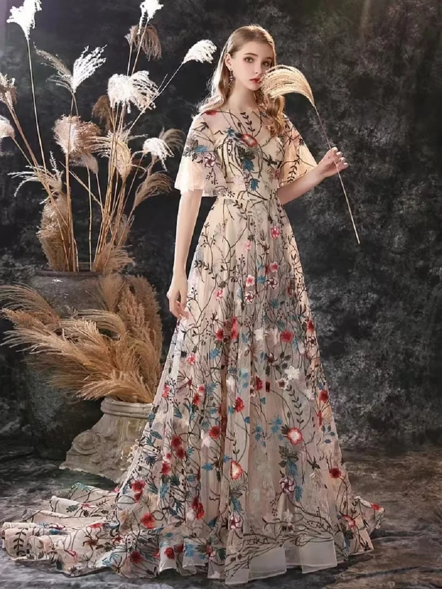 Floral Embroidery 2023 Long Dress Colorful Evening DressesTulle Short Sleeve Court Train Romantic Prom Gown Party Women Wear