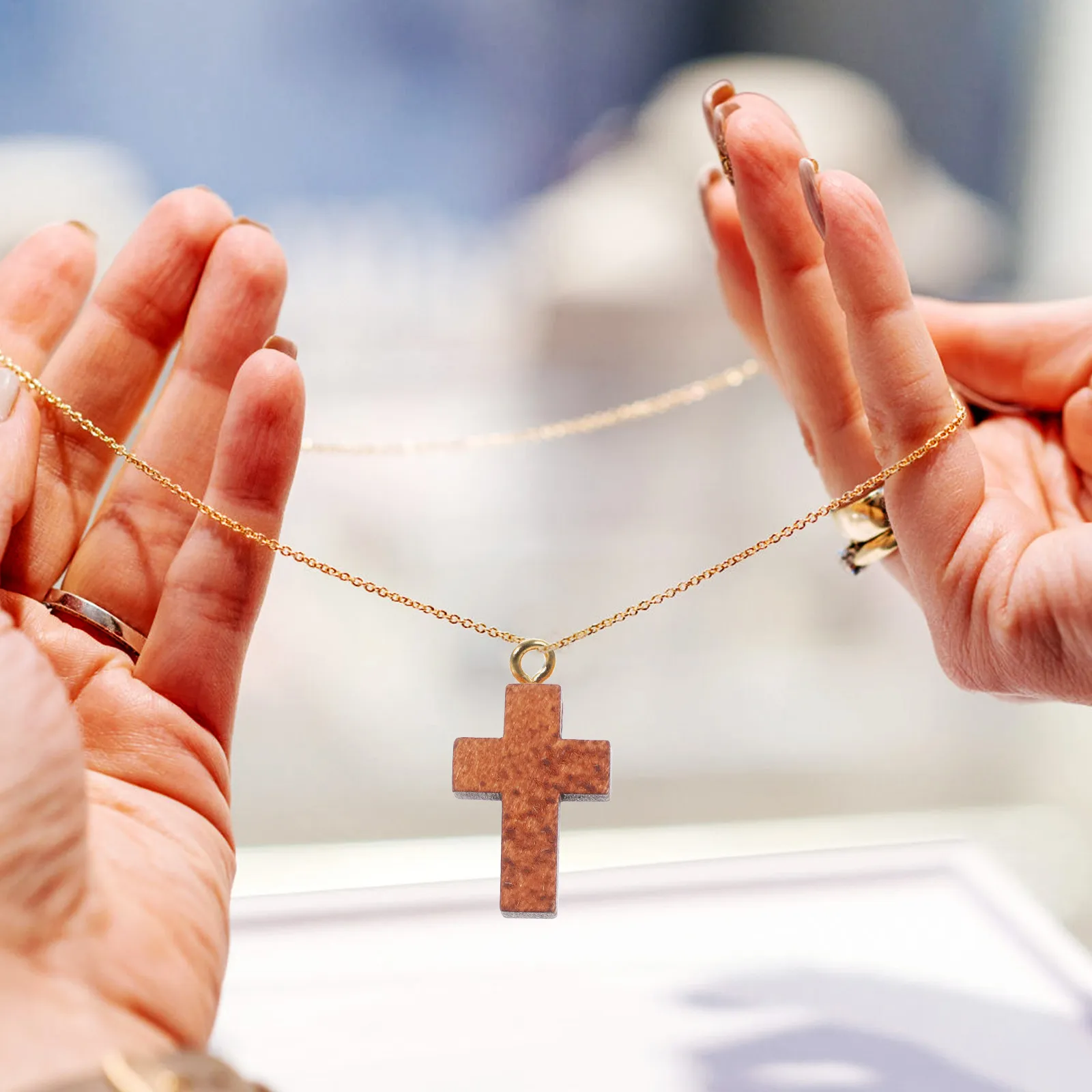 

200 шт. миниатюрных деревянных крестиков-подвесок для рукоделия, изготовления украшений, брелоков, подвесок, религиозных подарков