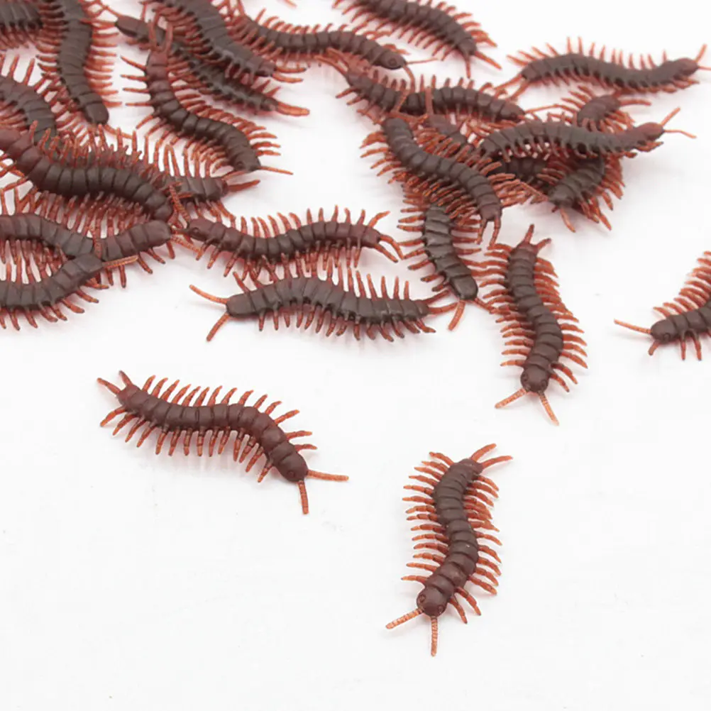 

60Pcs Simulated Centipede Lifelike Prank Props Halloween Party Scary Plastic Centipede Shape Plaything for Adults Kids