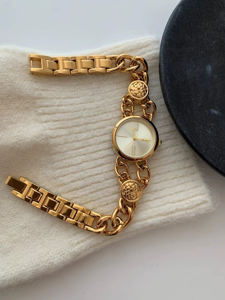 우아한 미니멀리스트 골드 22mm 여성 쿼츠 시계 방수 - Luxury Watch Gift For Her 리뷰 및 가격