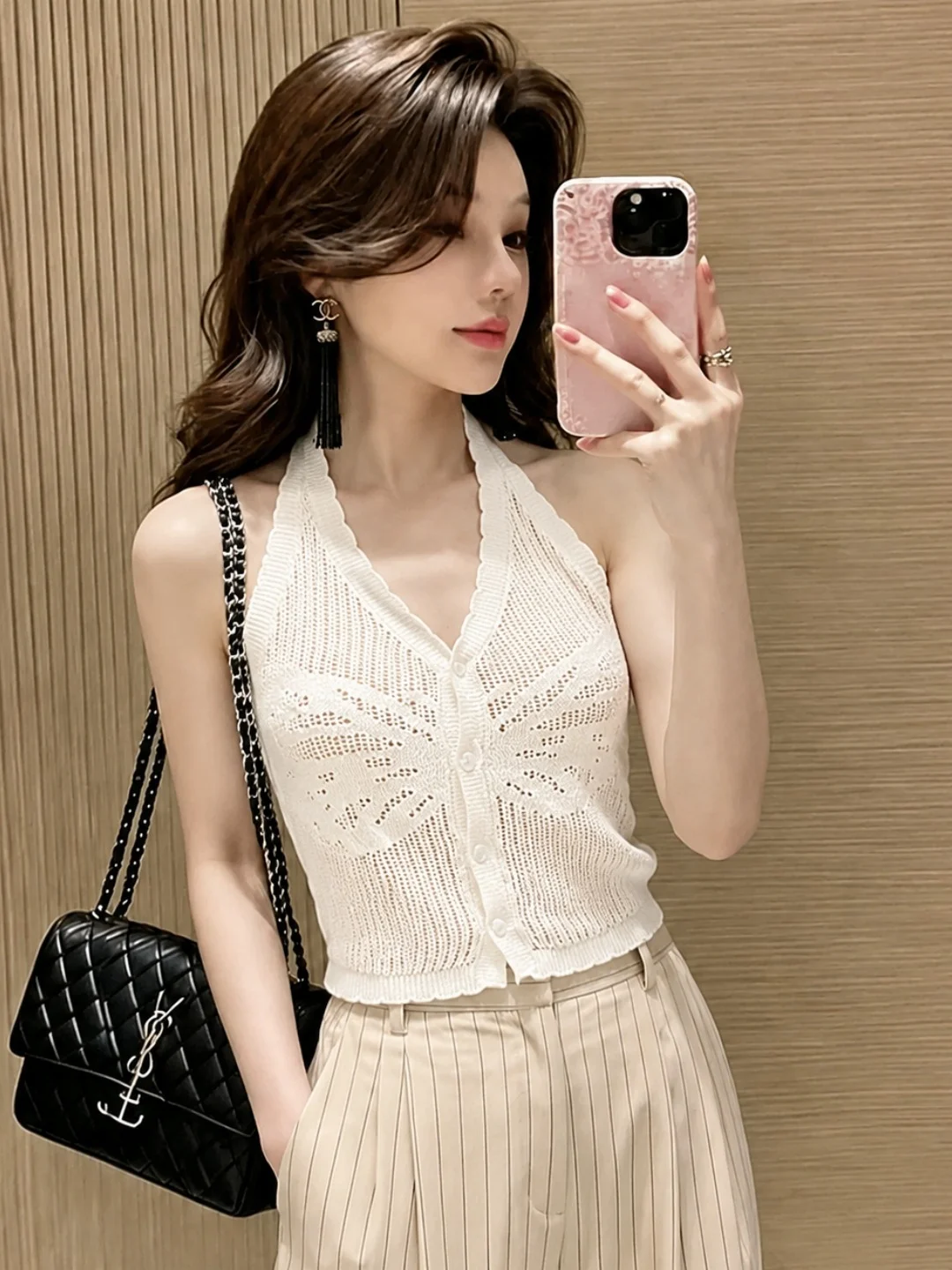 

Korean Design Neck Hanging V-Neck Hollow Knitted Vest Lightweight Unique Slimming Sleeveless Top for Women Summer Fashion