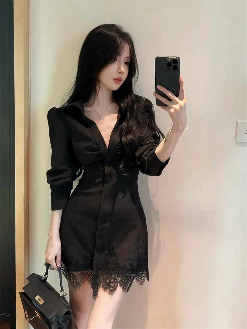 ชุดเดรสลำลองสไตล์เกาหลีสำหรับฤดูร้อน เสื้อเชิ้ตเดรสผู้หญิง แขนยาว คอวี แต่งลูกไม้ ติดกระดุมแถวเดียว ชุดมินิเดรส สไตล์ไฮสตรีทสุดชิค