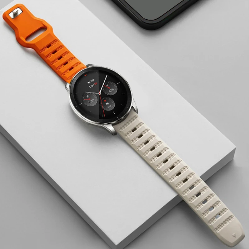 22mm 20mm Silicone strap For Samsung Galaxy watch 6 5 4 3 Gear S3 Amazfit GTR 4 Replacing a sports wristband