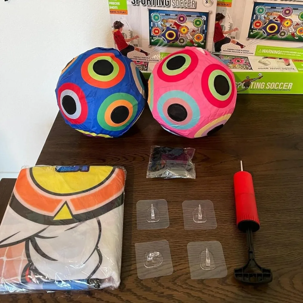 Zestaw do gry w piłkę nożną dla dzieci z podświetlaną piłką, mata do gry w piłkę nożną, gra w rzucanie na tarczę do użytku w pomieszczeniach, zabawki sportowe na zewnątrz, prezent urodzinowy dla chłopców i dziewcząt