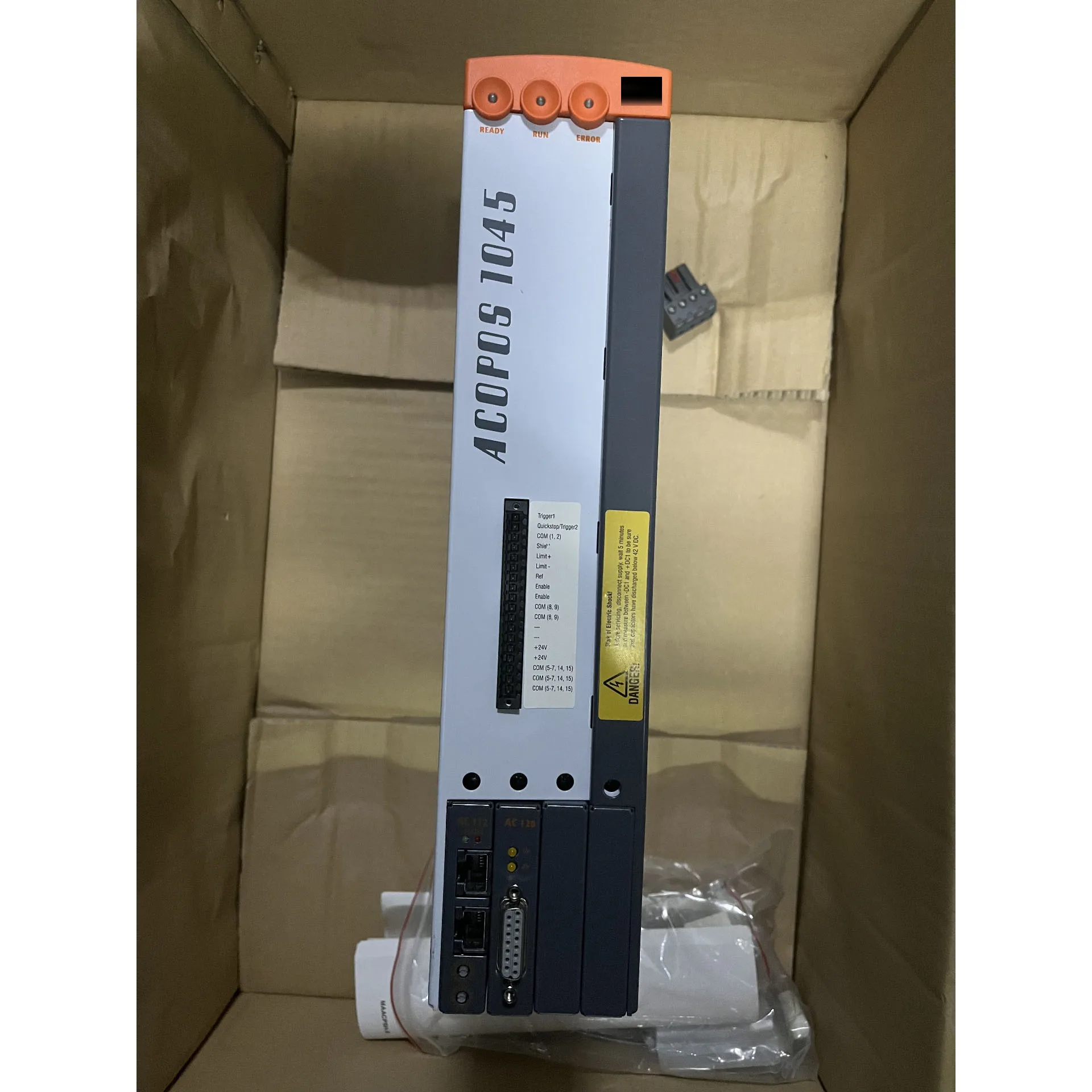 

ACOPOS 1045 2.2KW 8V1045.00-2 Servo Drive