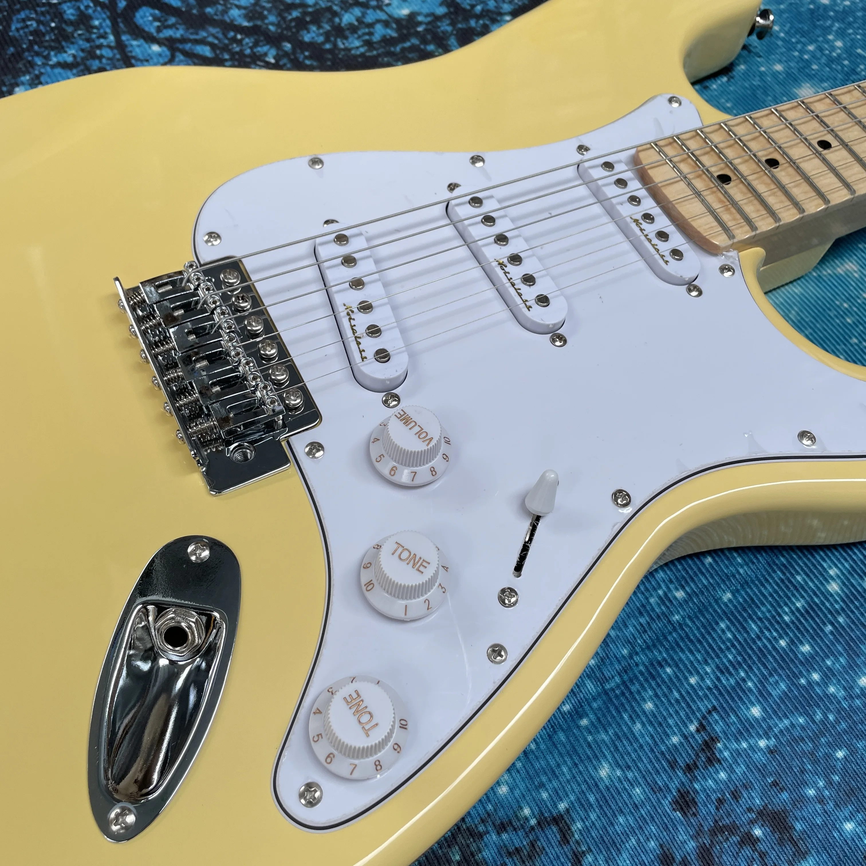 Bright yellow electric guitar, maple fingerboard guitars, (SSS) pickup electric guitarra view 5