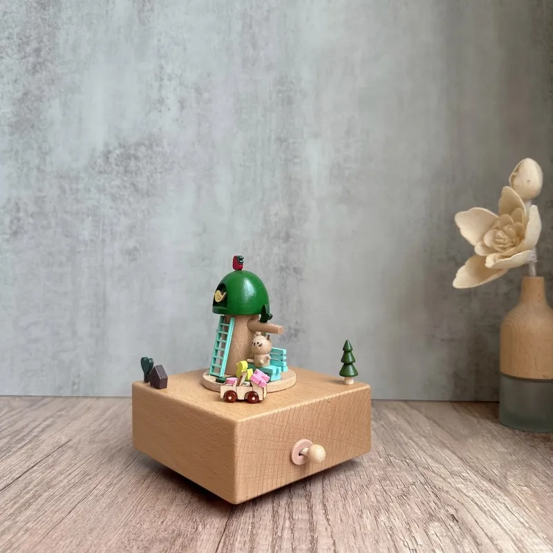 Ever Bright Kitten Beech Wooden Wind-up Cat Music Box ดีไซน์วางด้านหลังสําหรับของขวัญวันเกิดคริสต์มาสผลิตโดย Ever Bright