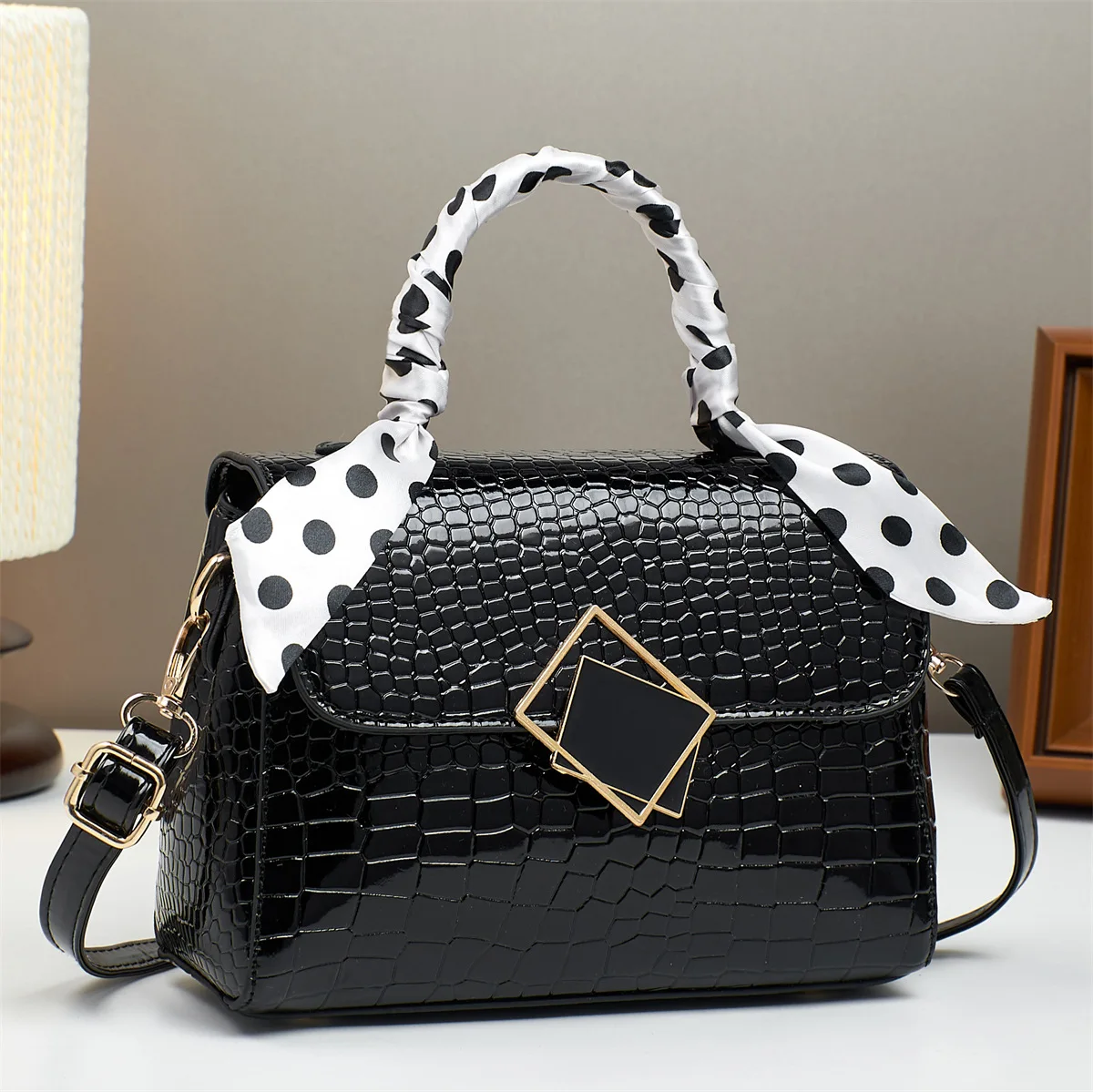 

Luxury PU Leather Ladies Shoulder Bag Fashionable Stone Patterned Shoulder Bag Square Bag for women Large Capacity Bag Lady Tote