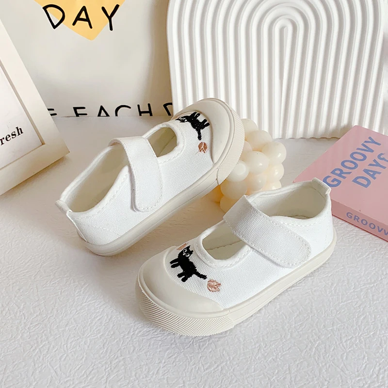 2024 Summer New Children Sandals for Girls Fashion Cute Cat Soft Sole Breathable Canvas Comfortable Light Simple Casual Shoes