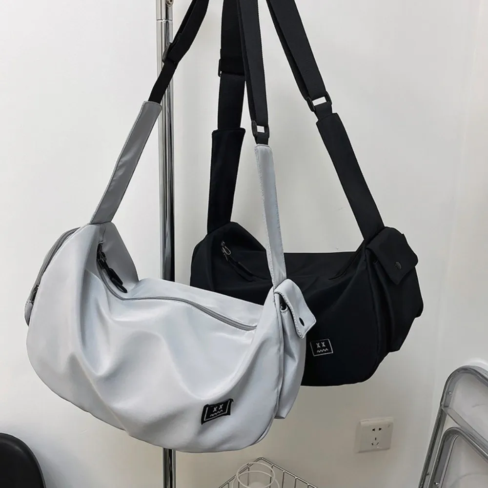 Large Capacity Nylon Shoulder Bag Harajuku Korean Style Canvas Dumpling Bag Solid Color Commute Sports Crossbody Bag Streetwear