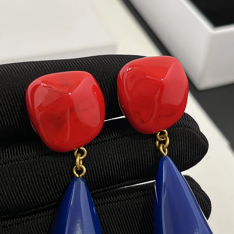 Vintage Luxury Jewelry Acrylic Pendant Red Blue Enamel Earrings Ear Clip Women Famous Designer Brand Boutique Trend Western