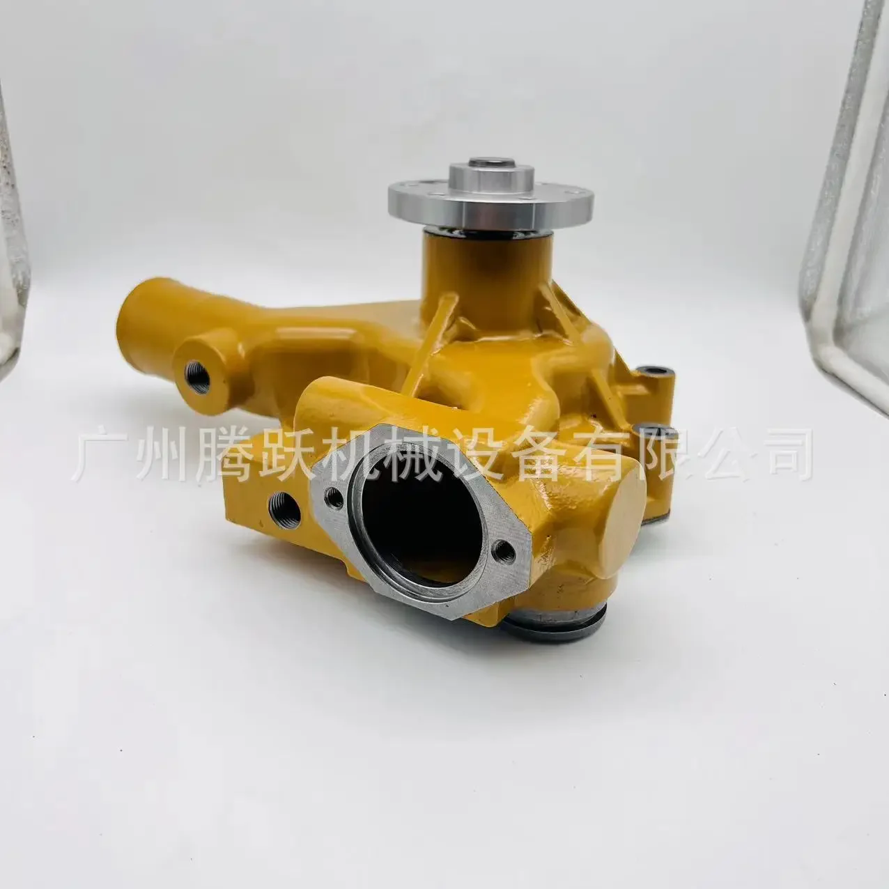 

Accessories 6206-61-1100 Water Pump 6D95 4D95