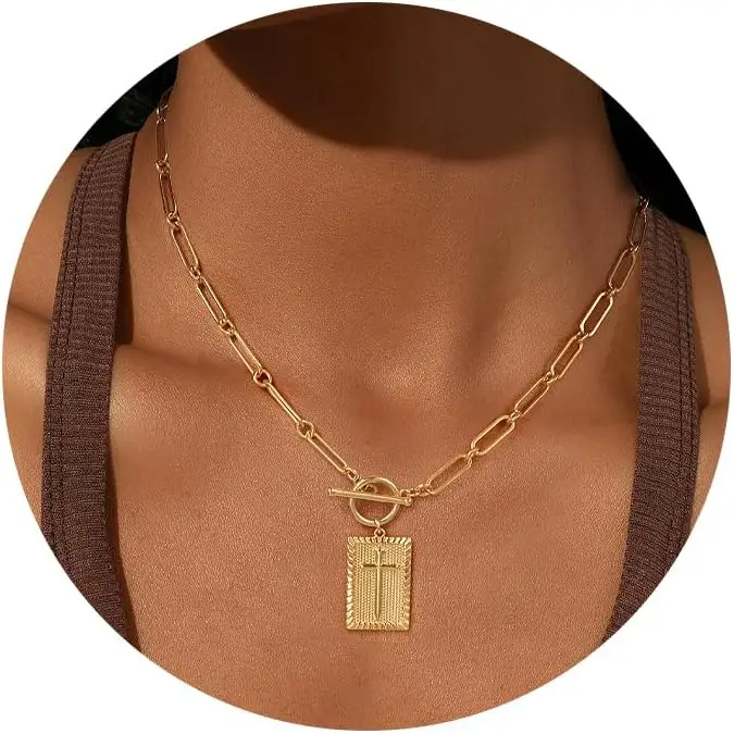 14K Gold Cross Pend…