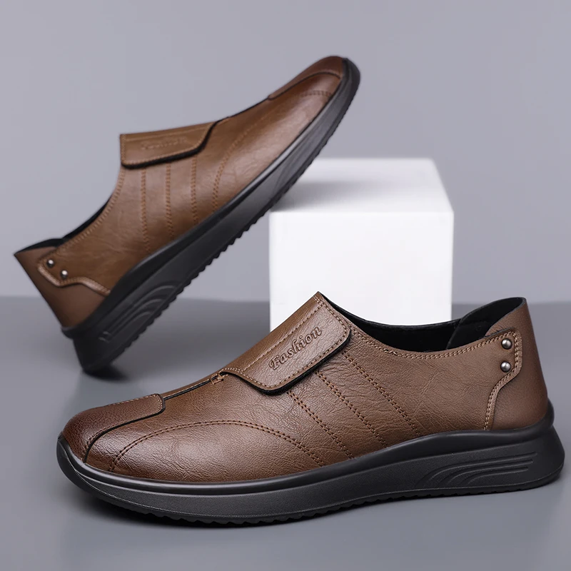 

Повседневная мужская легкая кожаная обувь. Джентльменский стиль ретро. Офисная и деловая рабочая обувь. Удобная повседневная обувь на плоской подошве.