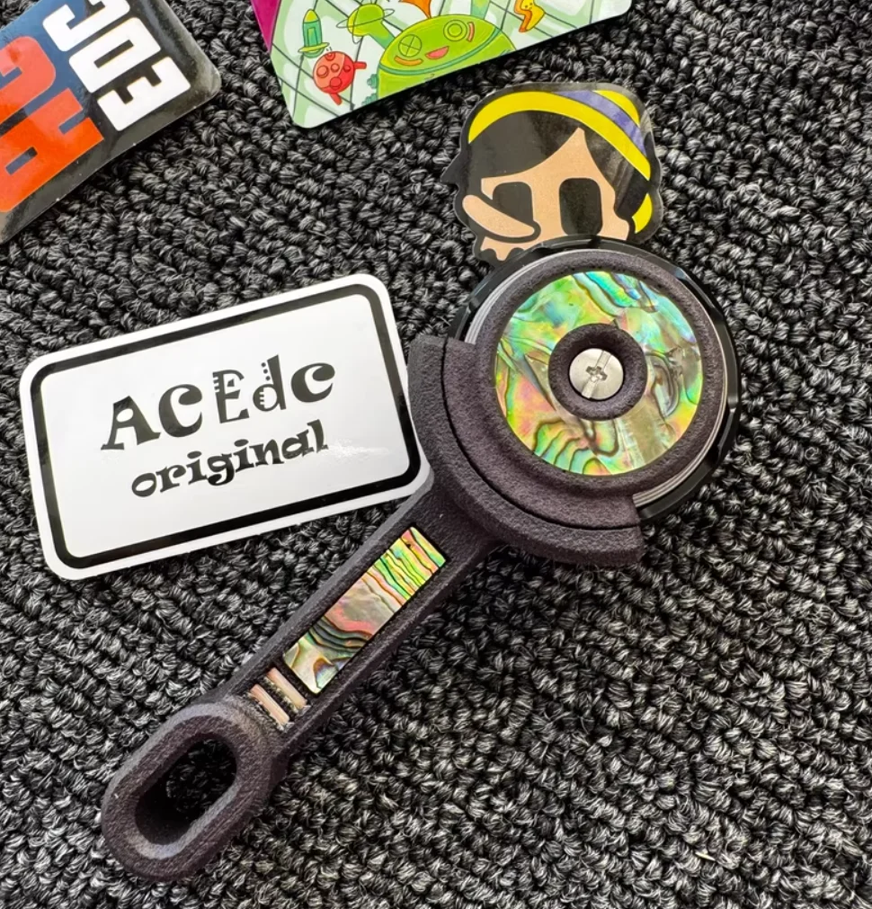 Used EDC ACEDC Titanium Shadow Attack ring fidget Decompression toys