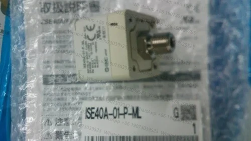 

New genuine digital pressure switch ISE40A-01-P-ML ISE40A-01-V -0.1~1.0MPA 2 output PNP
