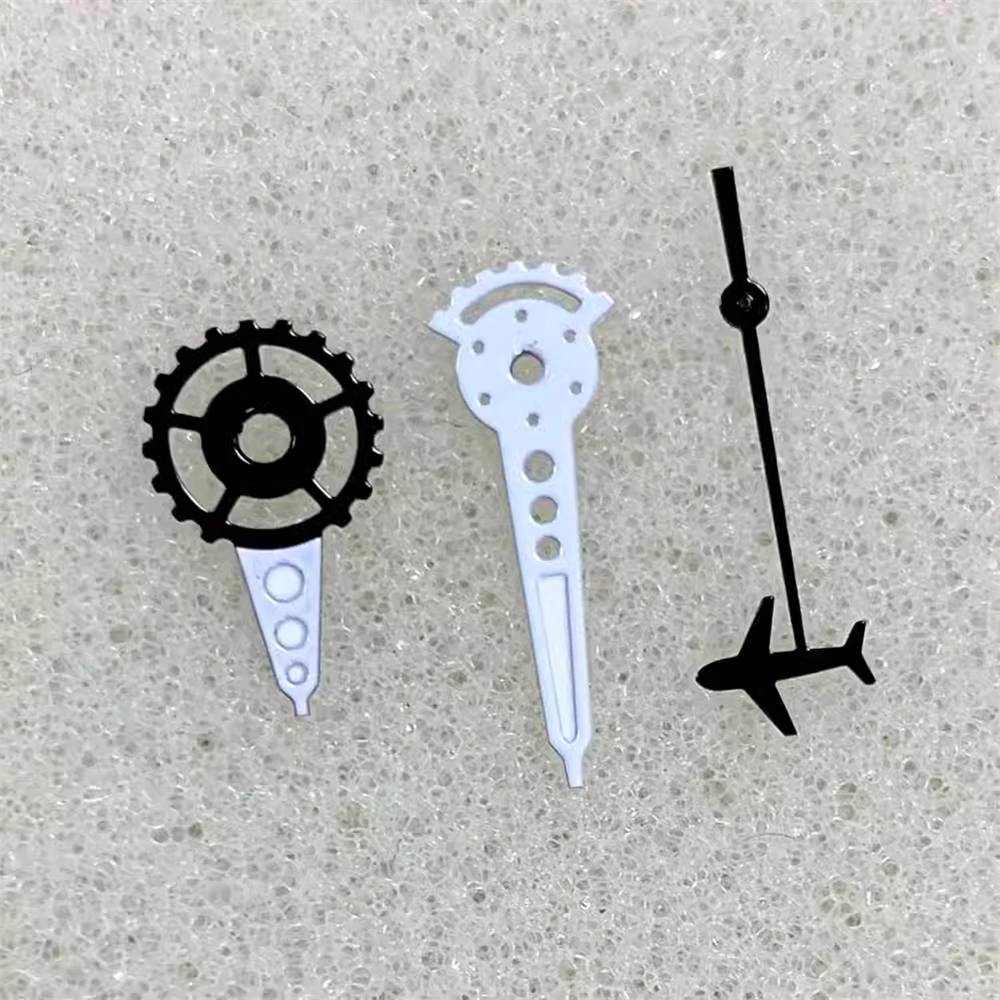 

NEW Fashion Aircraft Design Pointers Black White Watch Hands for NH35 NH36 4R 7S Movement, with Green Luminous Hands NH35 Needle