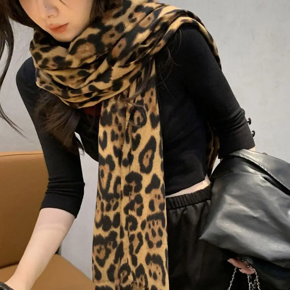 Leopard Scarf Imitation Cashmere Neckerchief For Women Winter Top Selling Scarf Neck Cover Outdoor Windproof Neckerchief