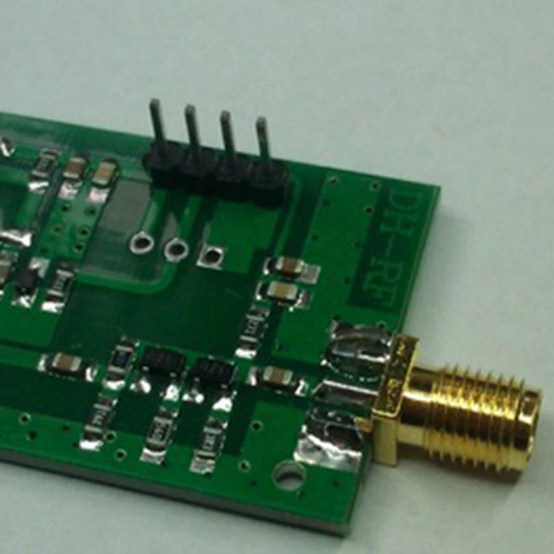 Rf Voltage Controlled Oscillator PCB Frequency Source Broadband Vco 515Mhz---1150Mhz