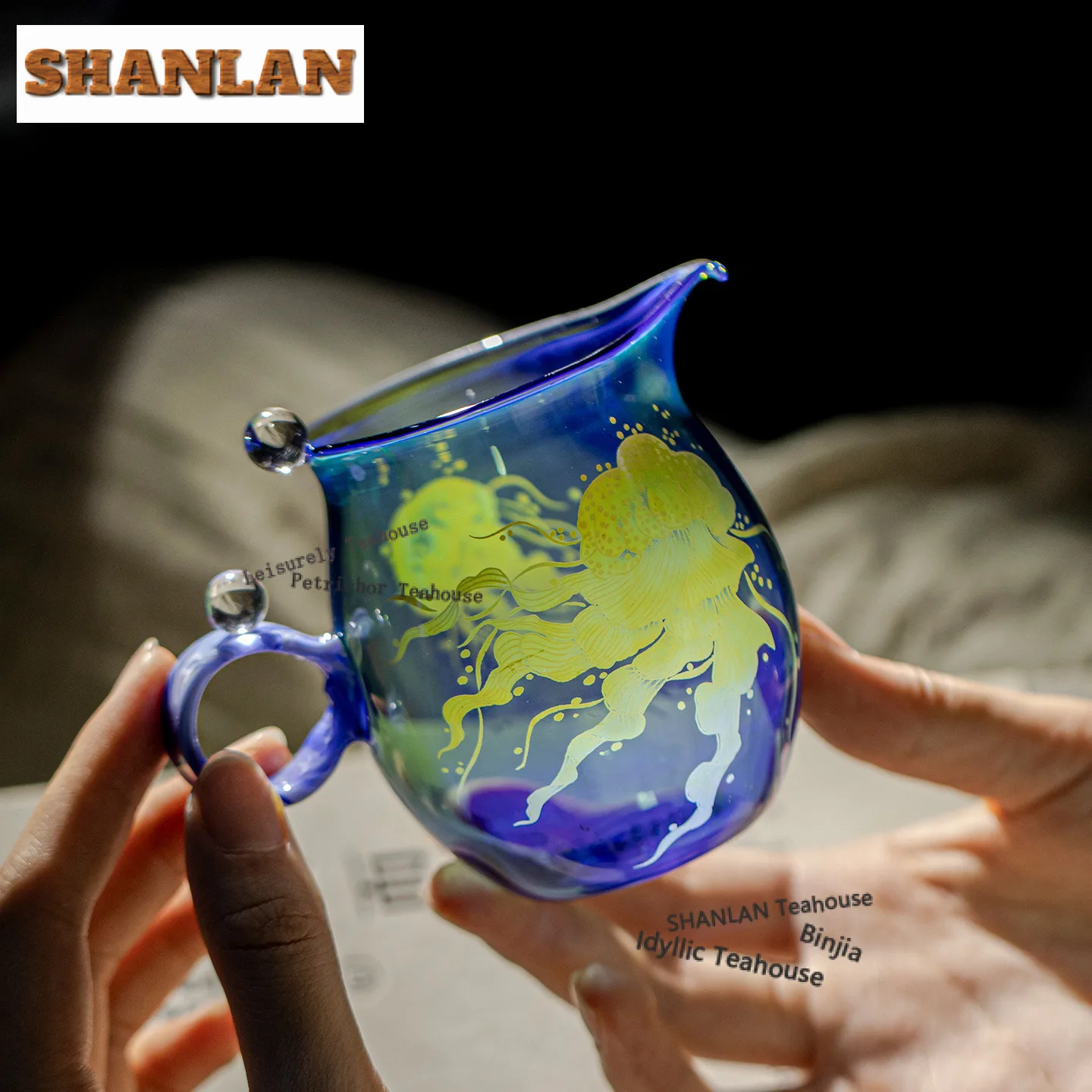 

190ml Jellyfish Blue Glass Tea Pitcher Tea Divider Cha Hai Dispenser Justice Cup Fair Mug Teaset Accessories Craft Ornaments