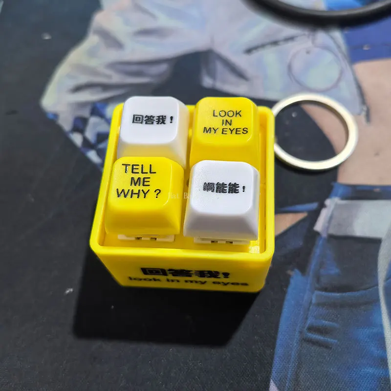 DIY Keyboard Sound Emulator Luminous Relief Stress Toy Quotation Pronunciation Light-Up Pass The Time Keys Button Pilot Keychain
