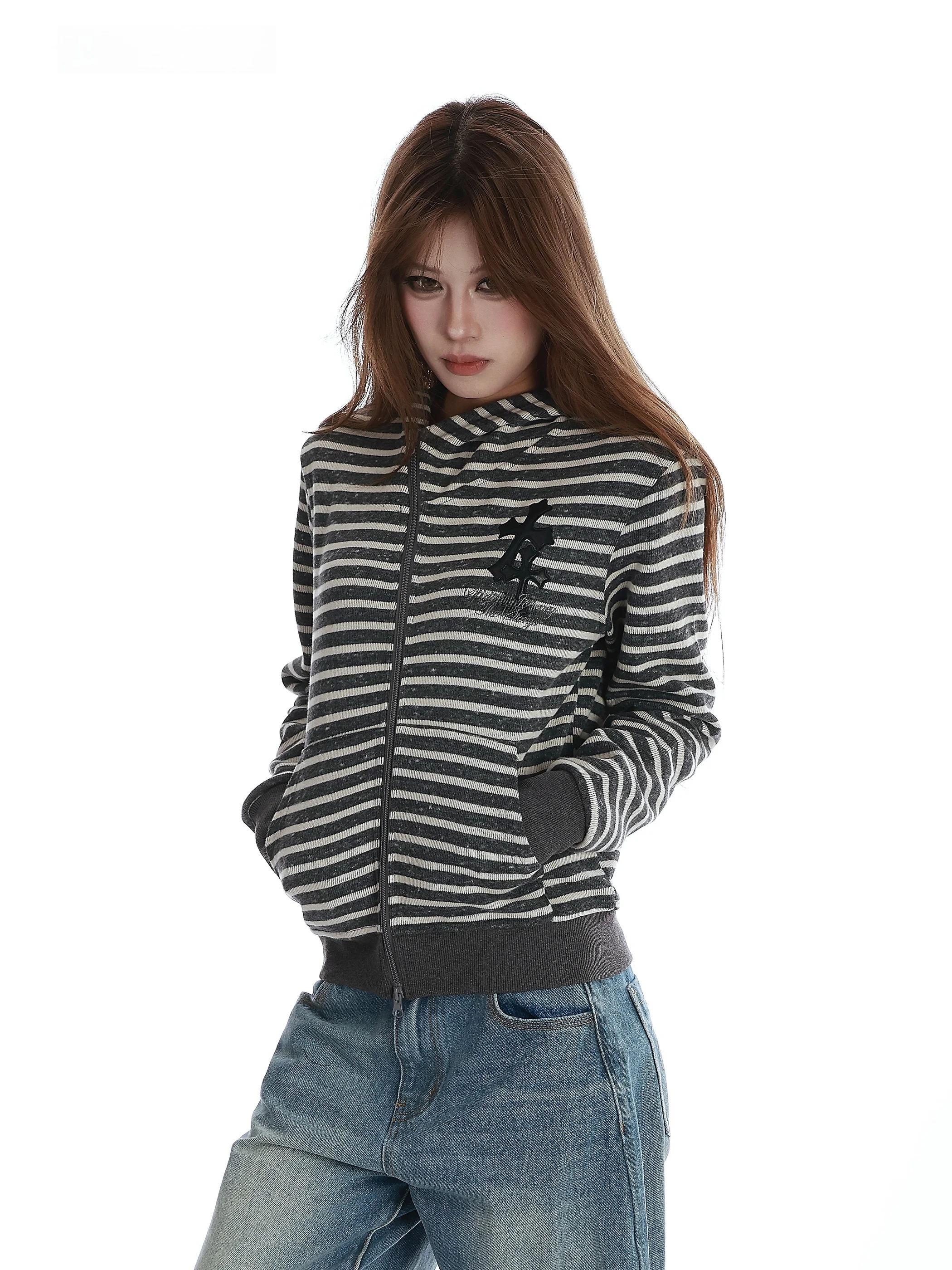 

Американский легкий кардиган в полоску с капюшоном и косыми пуговицами, женский, весенне-осенний, повседневный, универсальный, с открытым передом, на пуговицах, в стиле свитшот