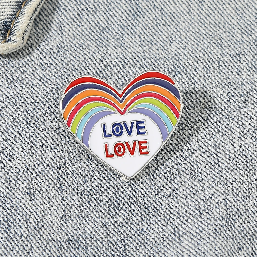 عشاق رومانسية قوس قزح الحب تصميم القلب المينا دبابيس عيد الحب LGBTQ زوجين دبابيس