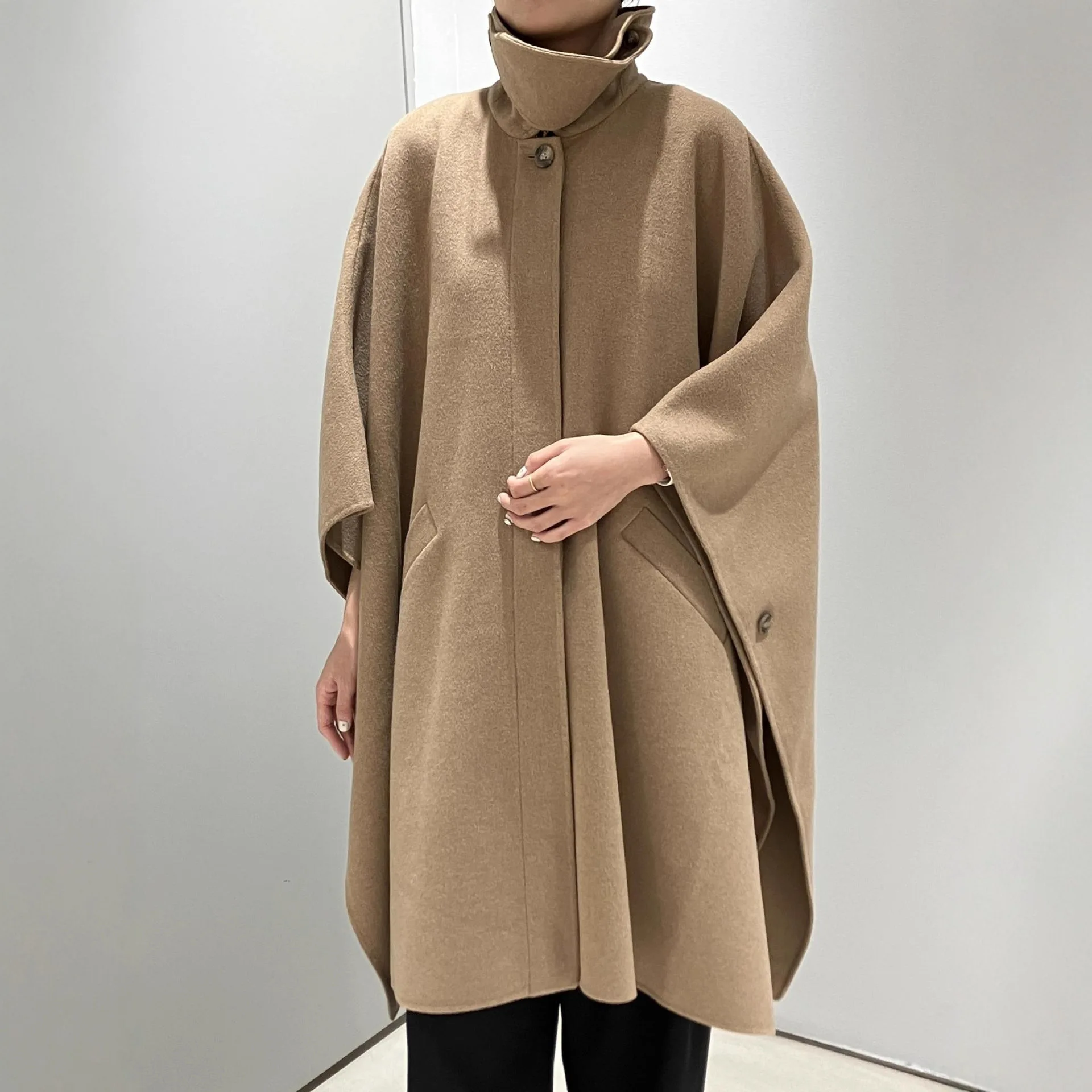 Длинное двустороннее шерстяное