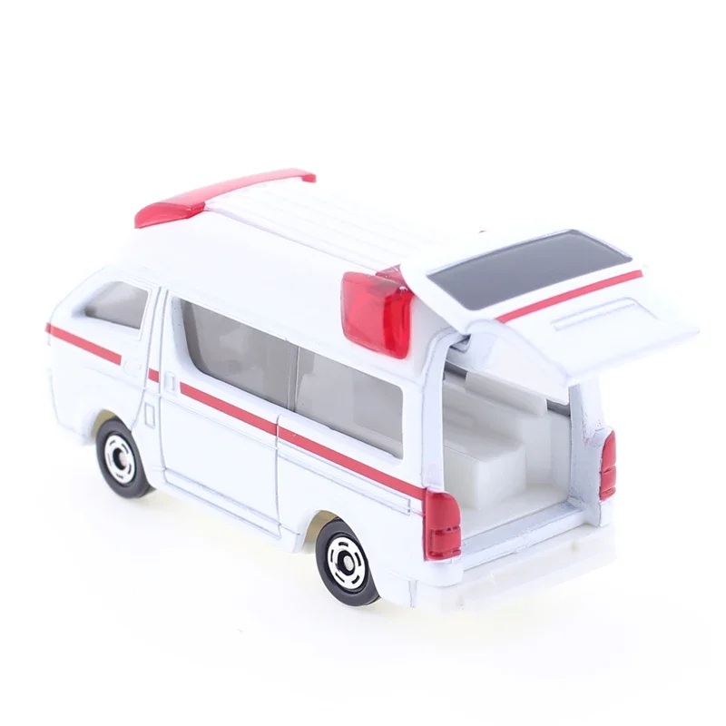 Takara Tomy Tomica No.79 Toyota Himedic Ambulance 1/64 Car Truck Diecast Miniature Model Kit Hot Pop Kids Toys For Children