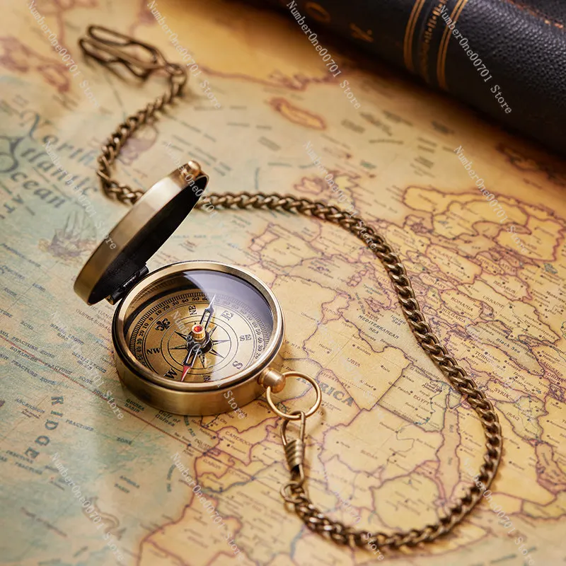 Vintage Compass with Metal Retro Design, Home Office Desk Decor Ornament, Gift Photography Prop for Antique Collection