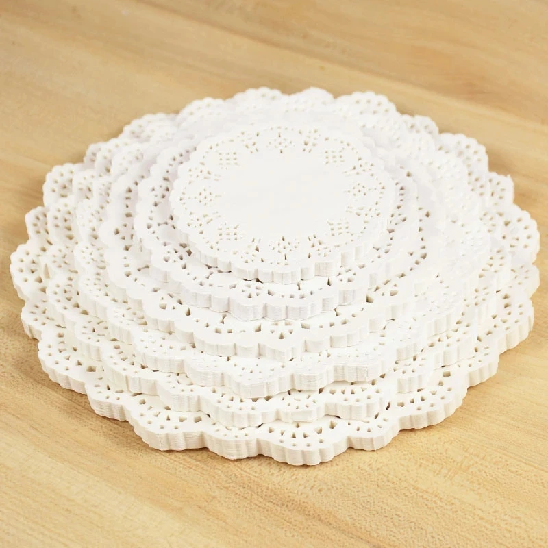 100pcs White Round Lace Doilies Paper Coaster Placemat Cake Mat DIY Craft Gift Packaging Wedding Birthday Party Table Decoration