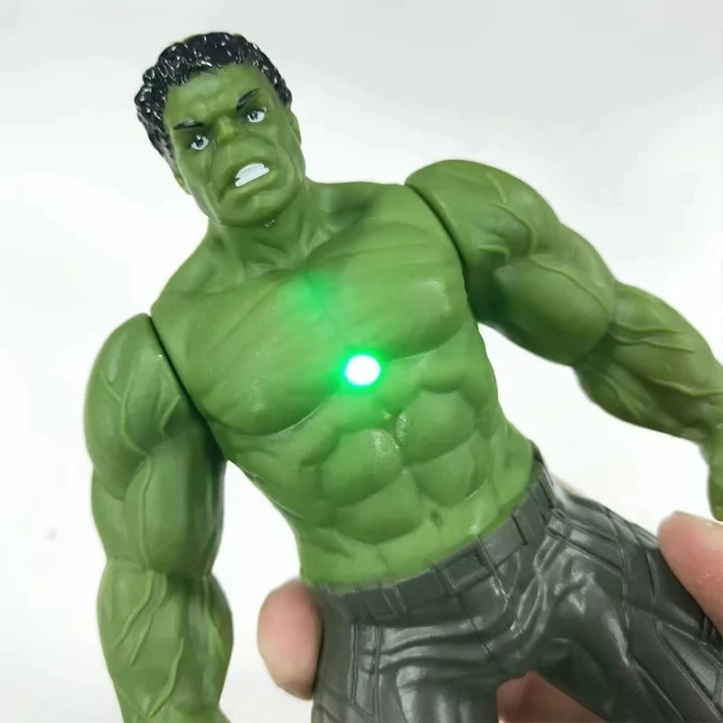 2024 Marvel Spiderman Hulk Ironman Anime Action Figure Toy Regalo di Natale Giunti mobili in PVC Collezione di bambole luminose Modello giocattolo