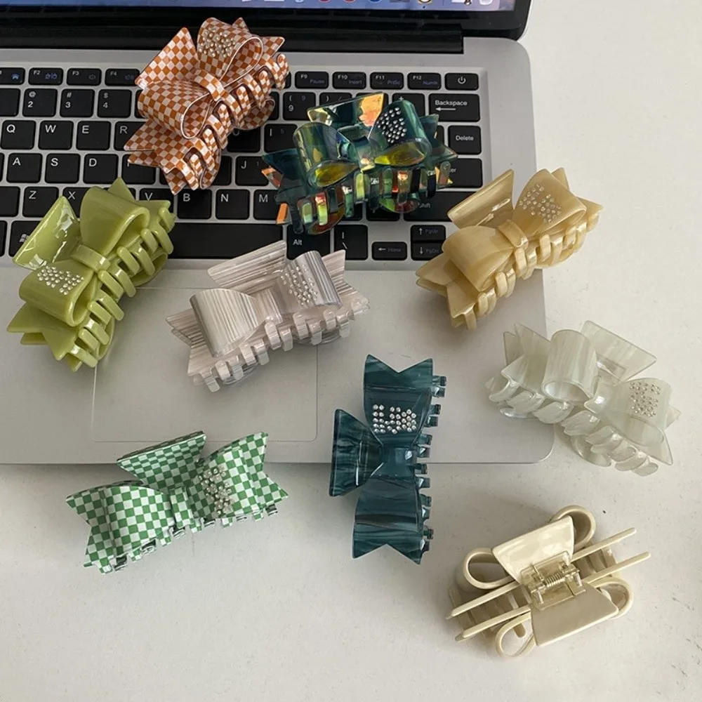 

Creative Rhinestone Bowknot Hair Claw Elegant Korean Style Acetate Shark Clip Headwear Shiny Small Hair Clip Female