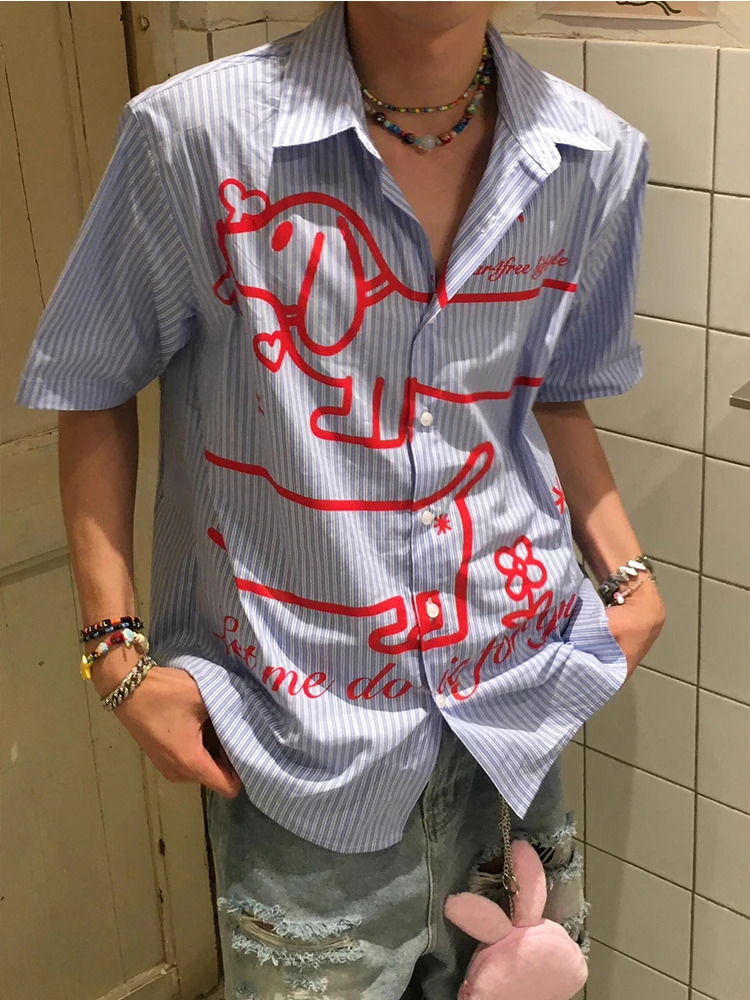 

American Sle Striped Casual irt for Men Summer Vaion Loose Fit Versatile Blue And White Print Doggies Patterned Top