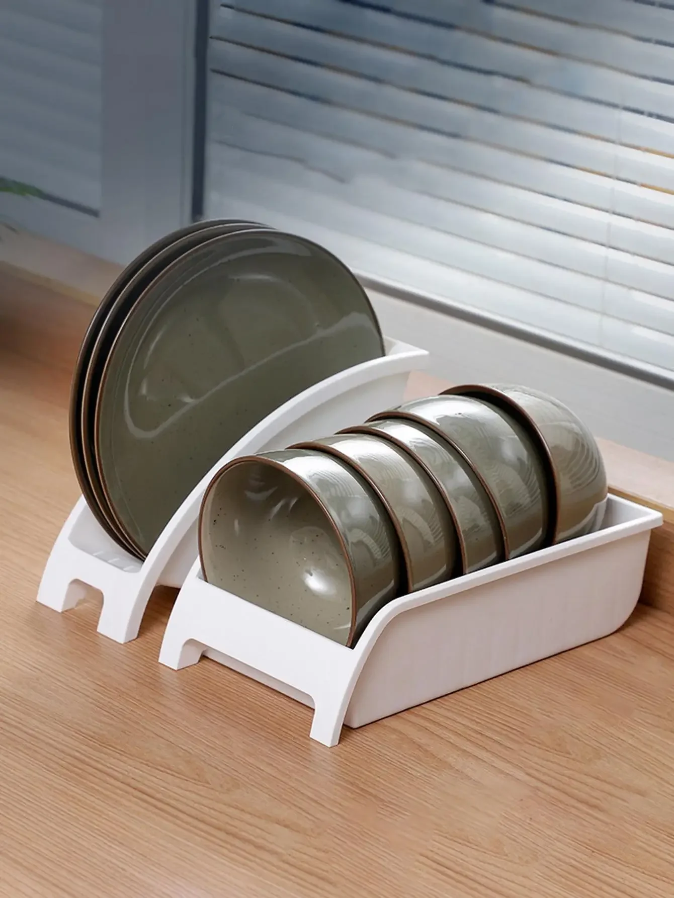 

Cabinet Shelves Plates and Dishes Storage Rack Bowl Cup Rack Multifunctional Organizer Kitchen Supplies Holder Kitchen Storage