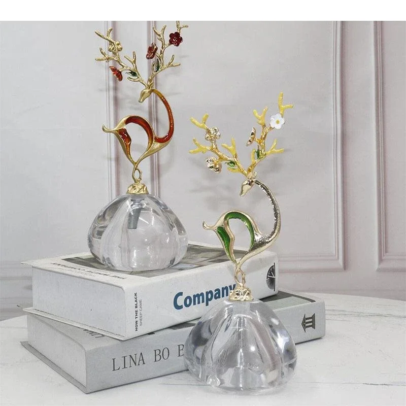 

Alloy Deer Abstract Desk Ornaments Artwork Statue Living Room Decoration Furnishings Sculpture Crafts Modern Home Decor