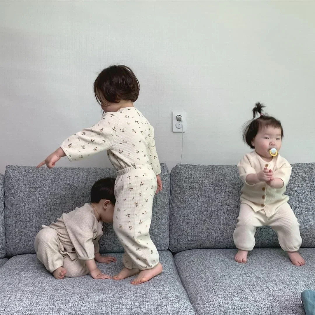 Cute Toddler Baby Clothes Sets 2pcs Fashion Girls Boys Long Sleeve Waffle Button Tops+leggings Pants Baby Set Outfits 0-24 M image 6