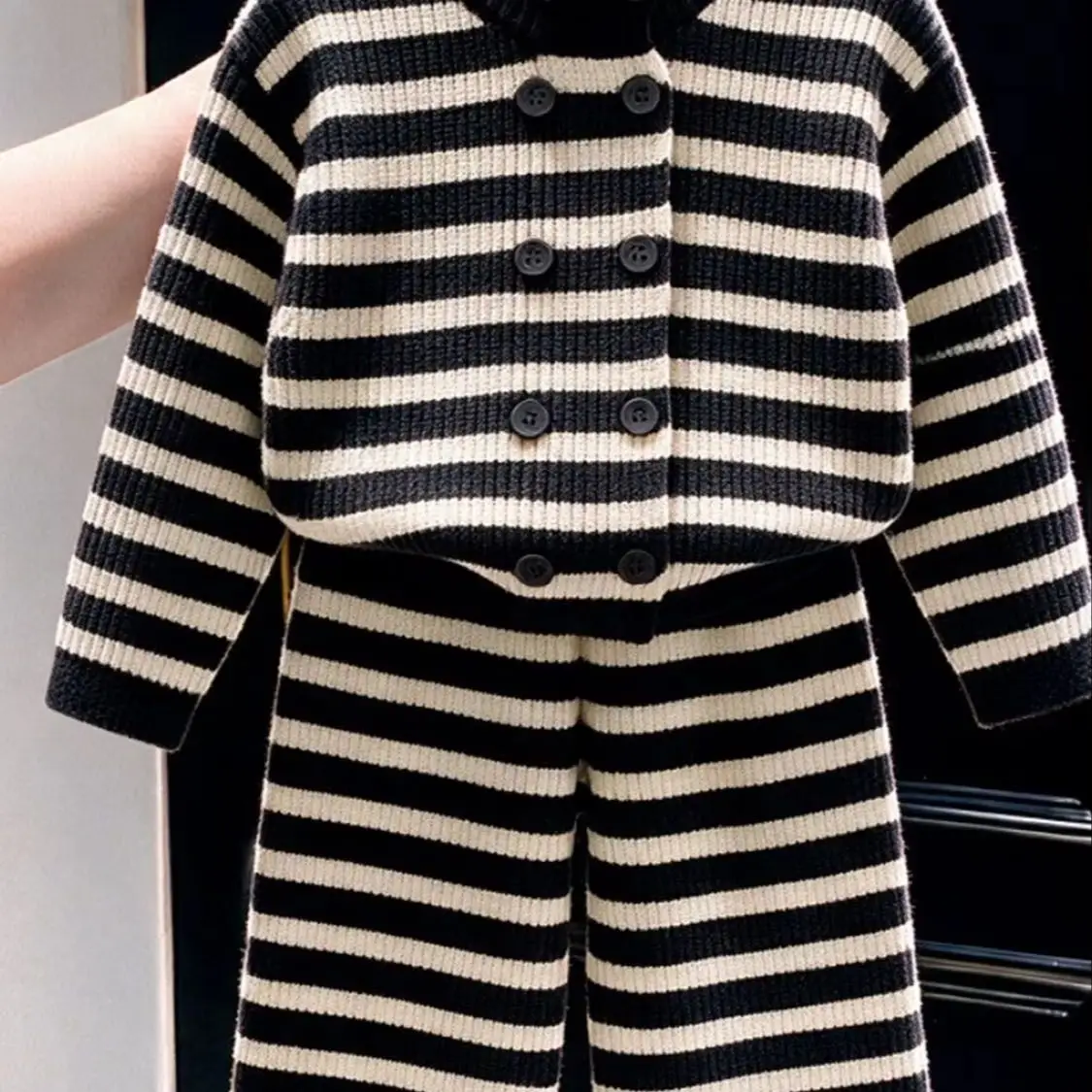 Children's Set Autumn/Winter New Boys' Striped Double breasted Sweater Wide Leg Pants 2-piece Set