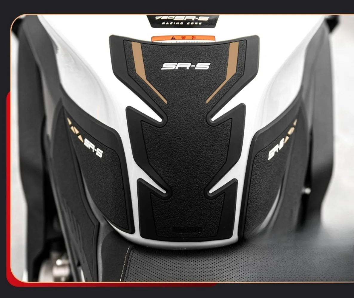 

Suitable for CFMOTO 2025 750SR-S modification accessories, fuel tank stickers, fishbone stickers, rubber anti slip and anti-wear