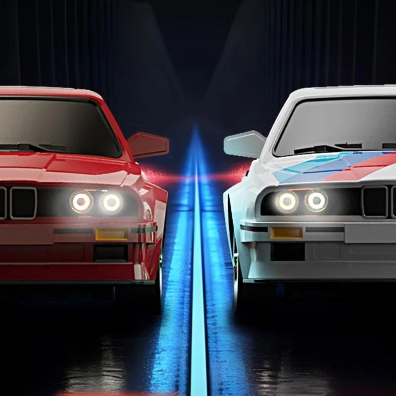 Retro 1/16 Driftauto für Kinder Fernbedienung Drift -Autospielzeugmodell Fahrzeug Wettbewerbsautospielzeug mit LED -Scheinwerfer