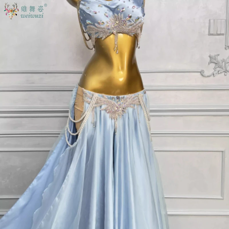Bauchtanz-Kostüm-Set, individuelle Gestaltung, luxuriöser Diamant-BH + sexy geteilter langer Rock, 2-teilig, orientalische professionelle Performance-Kleidung